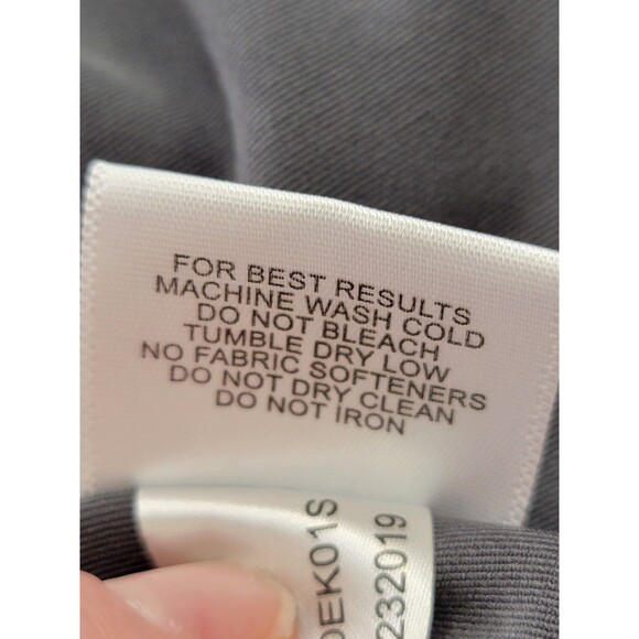 GC Men's XL Peter Millar Summer Comfort Short Sleeve Gray Polo Shirt Top EUC! - Picture 8 of 8